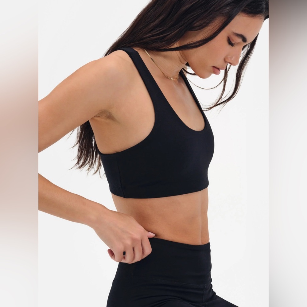 MATE The Label SET -  Sports Bra & Midi Legging Medium / Black NWT